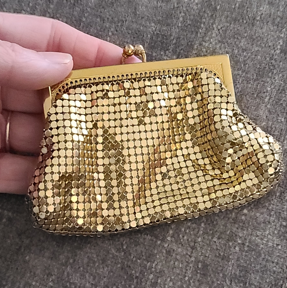 Vintage Whiting & Davis Gold Mesh Alligator Open Coin Purse - Picture 6 of 12